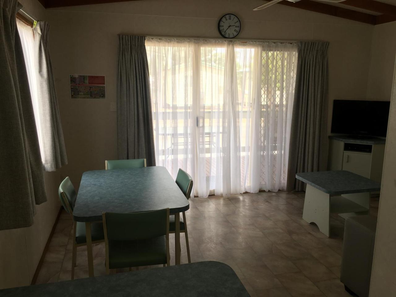 Broken Hill Tourist Park Hotel Luaran gambar